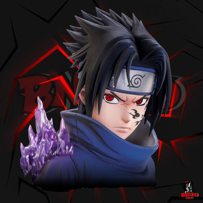 Gros plan visage Sasuke yeux rouges bandeau Konoha effet violet - figurine Tsume